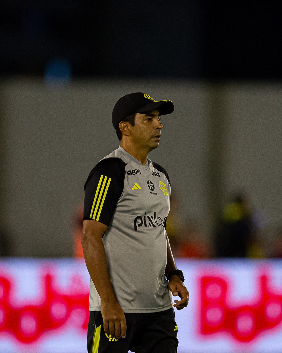 Cleber dos Santos em Madureira x Flamengo — Foto: Paula Reis / CRF