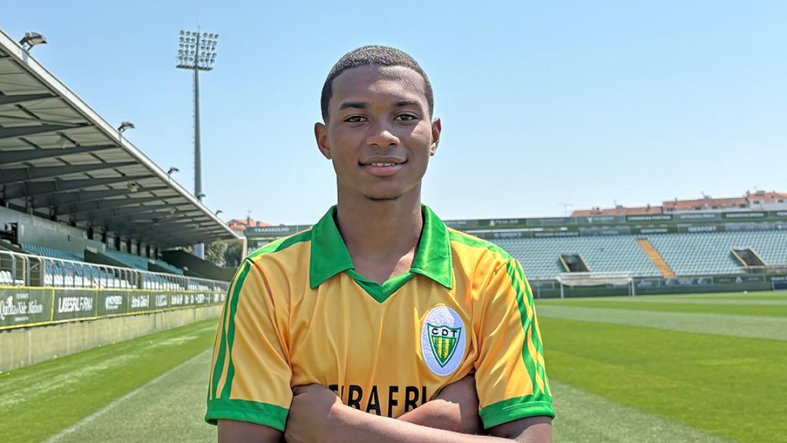 Atacante da base do Bahia é anunciado por clube português da segunda divisão