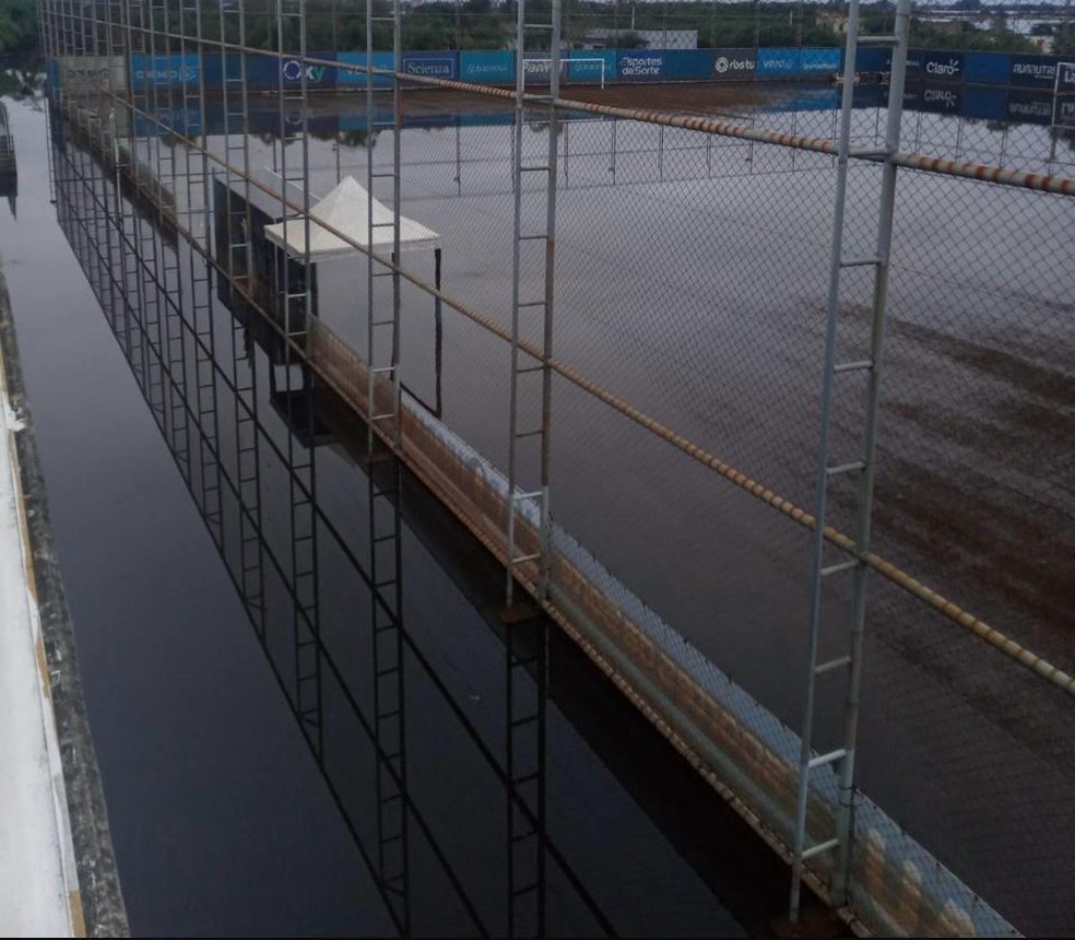 CT Luiz Carvalho 19 de maio — Foto: Grêmio/Divulgação