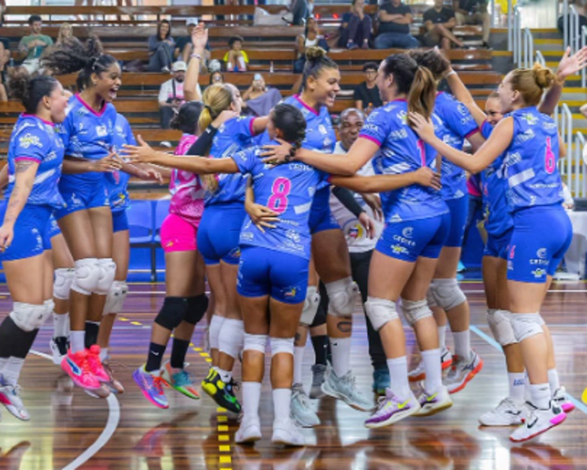 Instituto Capixaba viaja para buscar vaga na Superliga B feminina de Vôlei