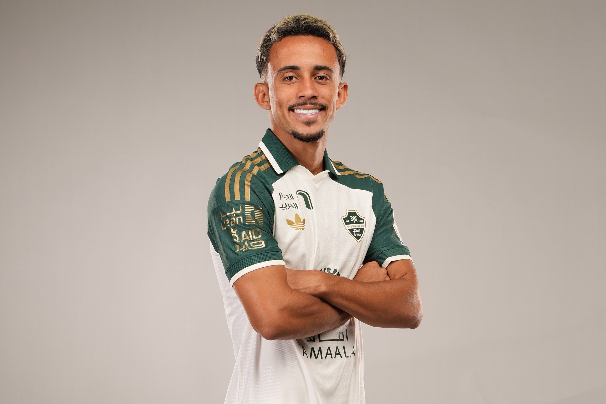 Al-Ahli recusa investidas por Matheus Gonçalves e frusta Botafogo