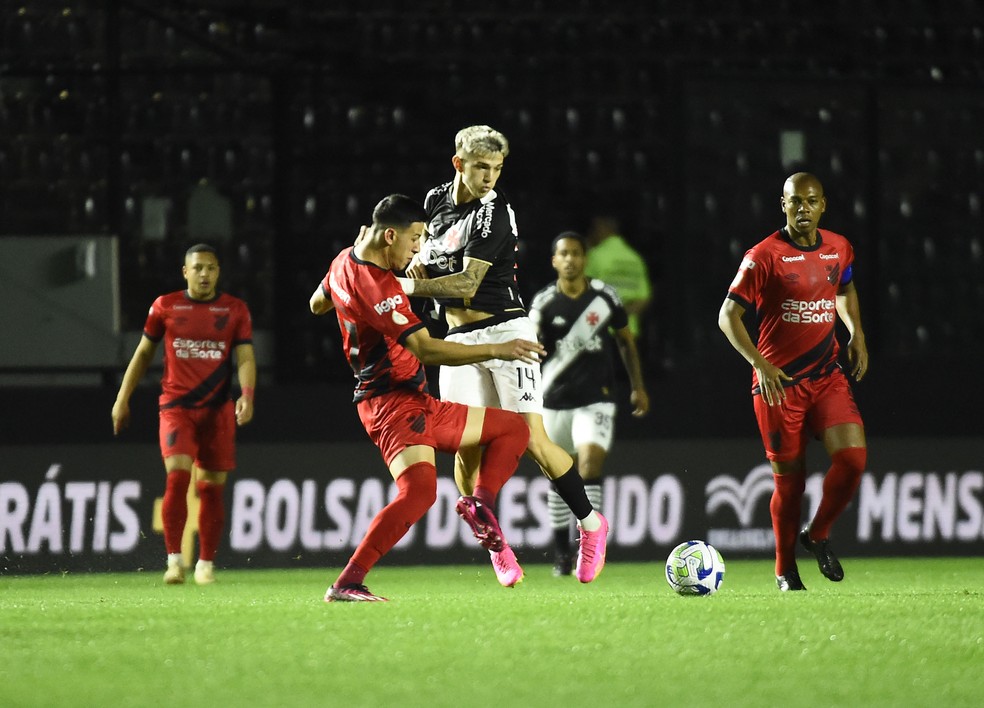 O que é escanteio em um jogo de futebol?