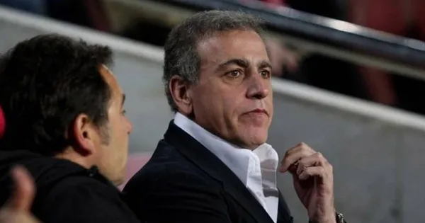 PROBLEMAS COM EMPRESÁRIO! Motivo do atraso de salários no Corinthians e data de pagamento