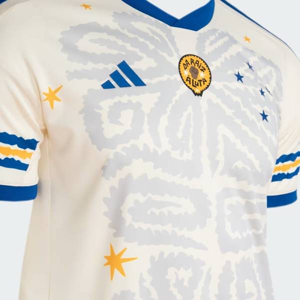 Cruzeiro lança camisa em homenagem ao mês da Consciência Negra; veja imagens