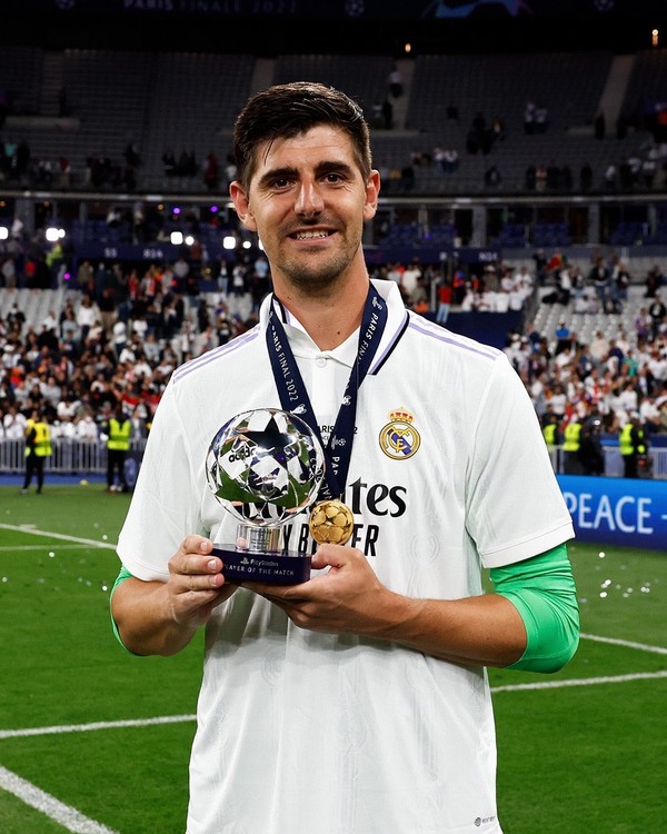 Atuação de Courtois é exaltada após título da Champions do Real