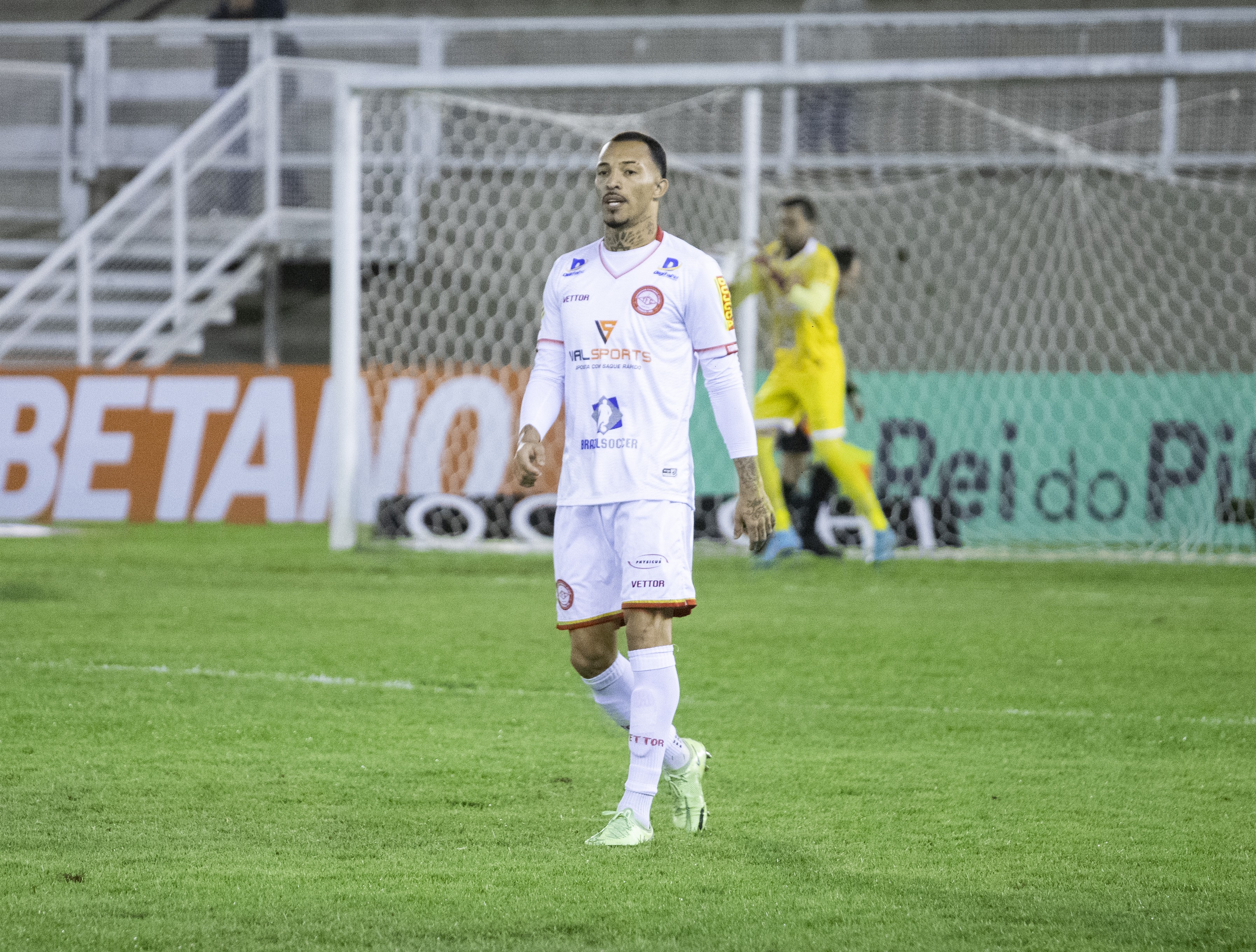 Baixa no Gavião: atacante Serginho deixará o Manaus e seguirá para o Aurora-BOL, manaus