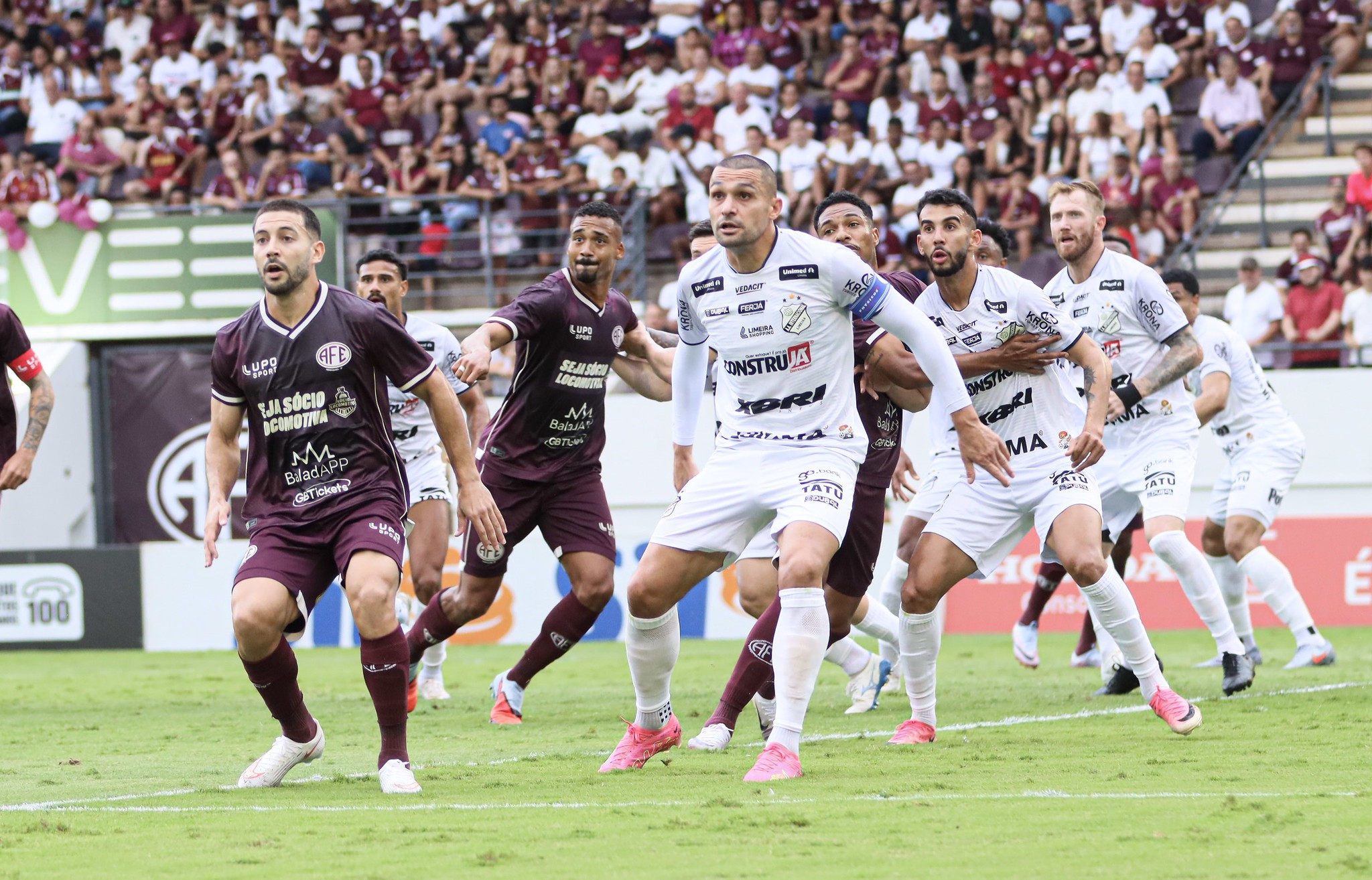 Insônia, ansiedade e força mental: como Ferroviária e Inter reagiram a jogo de dois dias