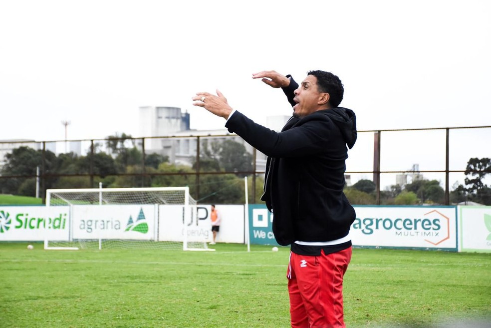 Wanderley Júnior, técnico do Paranavaí — Foto: Arquivo Pessoal