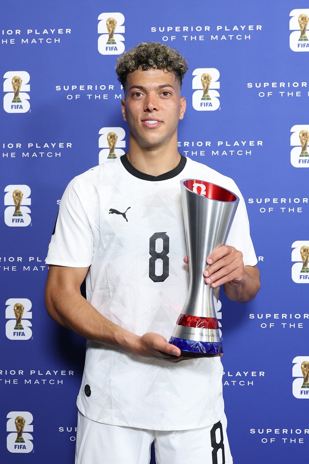 Emam Ashour foi escolhido o melhor jogador de Egito x Bélgica, na estreia da Copa