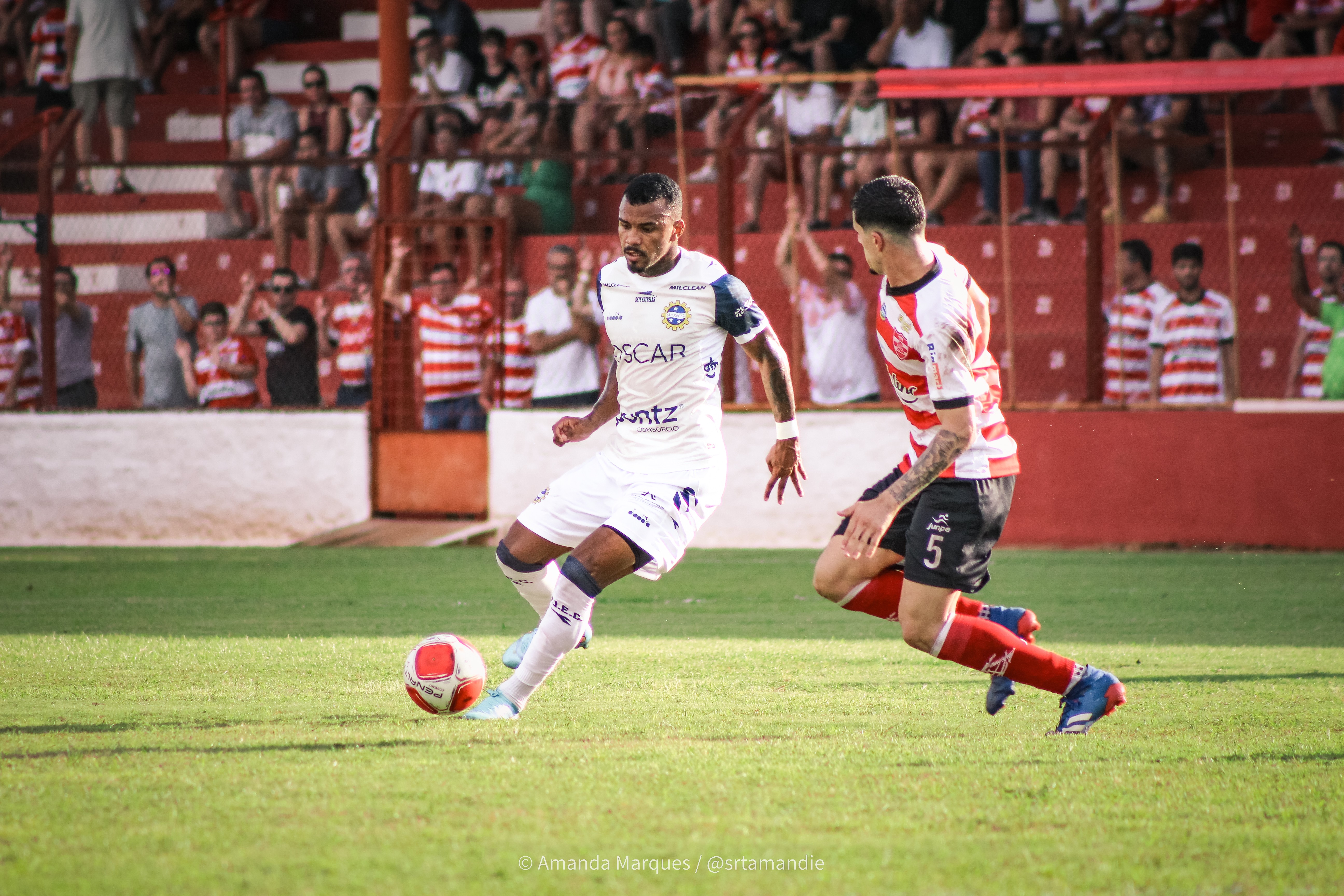Com 10 em campo, Linense segura o líder São José-SP e empata sem gols ...