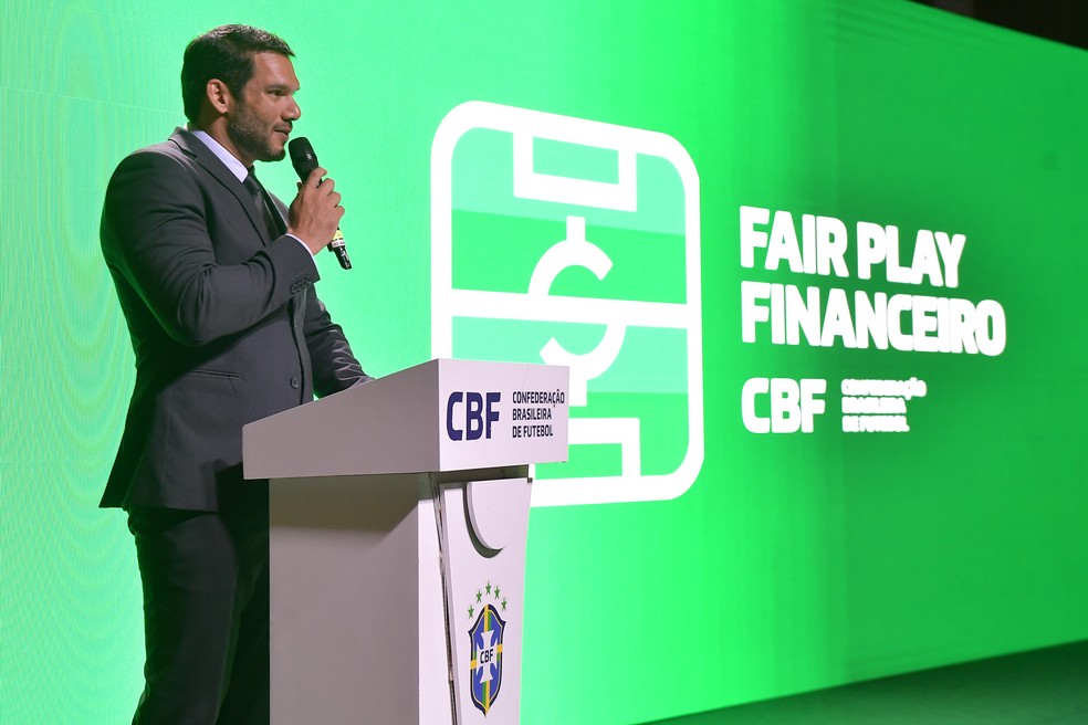 Samir Xaud, presidente da CBF, em reunião do Fair Play Financeiro — Foto: Divulgação: CBF