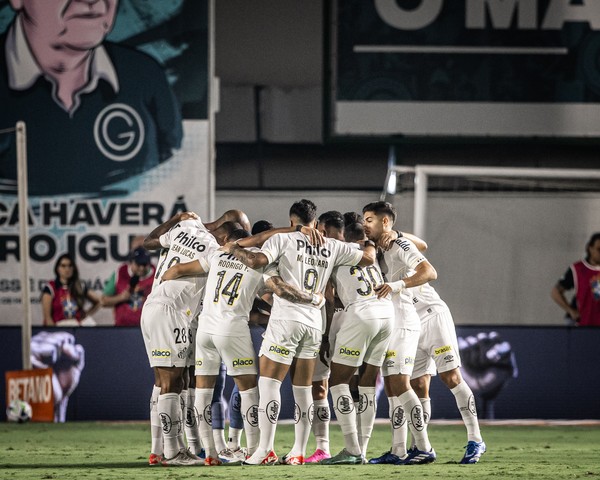 Atuações do Santos: time tem noite pouco inspirada contra o Goiás