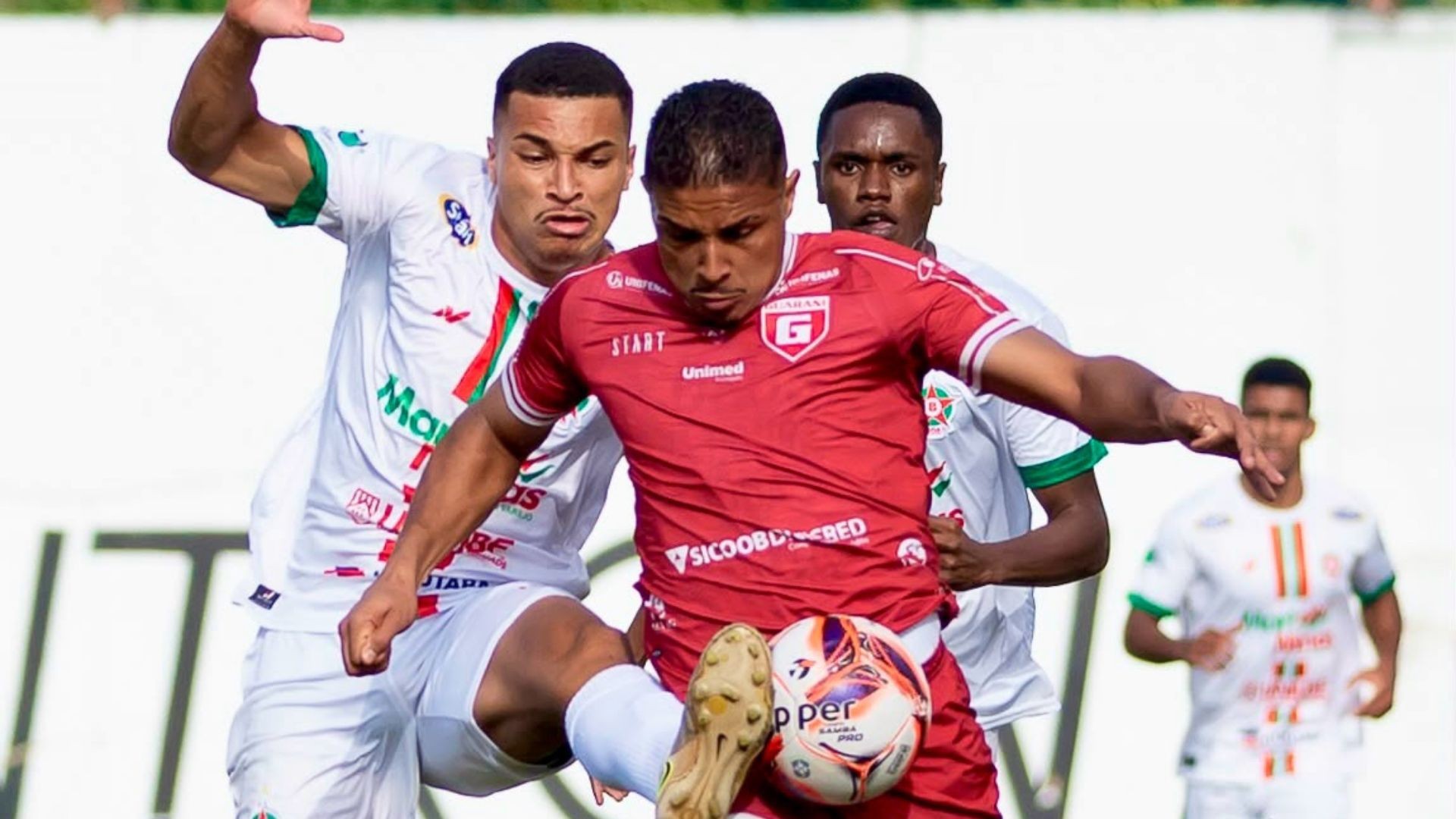 Boa Esporte ganha fora de casa e elimina Guarani-MG do Módulo 2 do Mineiro