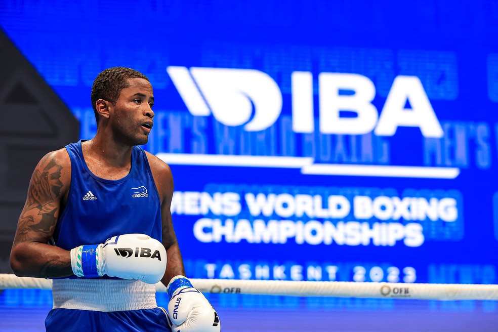 Wanderson de Oliveira boxe Brasil — Foto: IBA