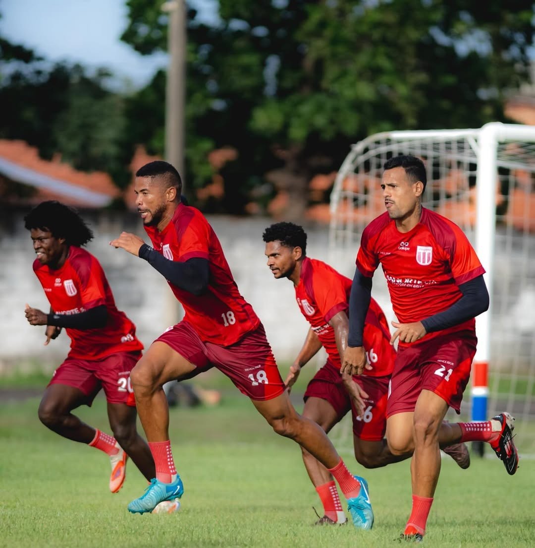 Zagueiro e Meia Livres para a Final do Maranhense!