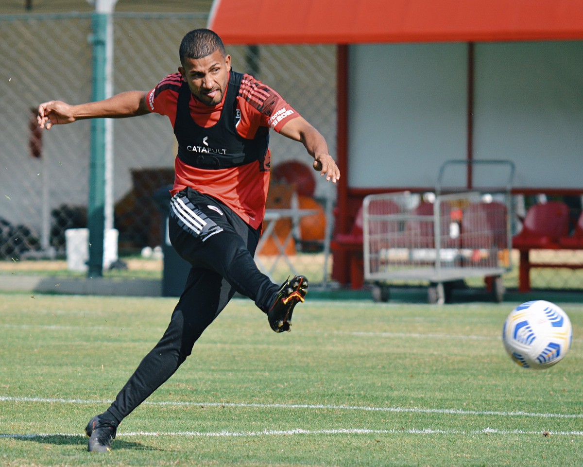 Rojas discute rescisão de contrato com o São Paulo e pode deixar o ...