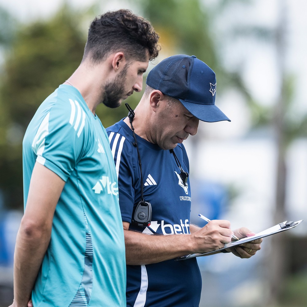 Conheça os portugueses que assumem o comando técnico do Flamengo