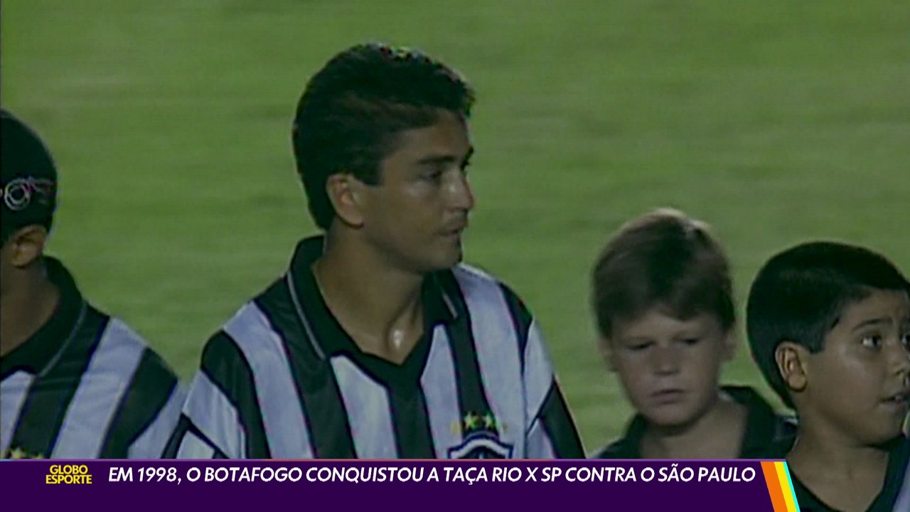 Em 1998, Botafogo conquista a Taça Rio-SP contra o São Paulo