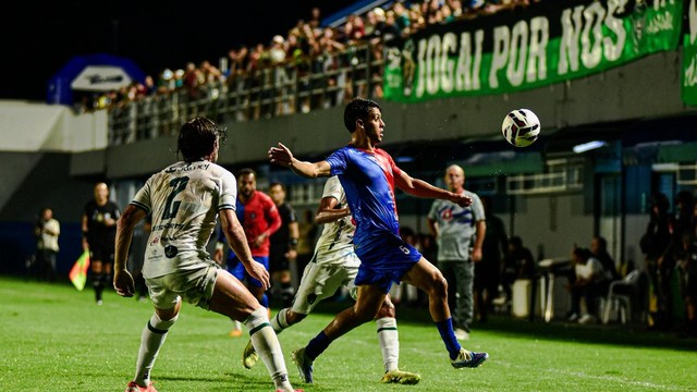 Manaus venceu o Parintins por 1 a 0