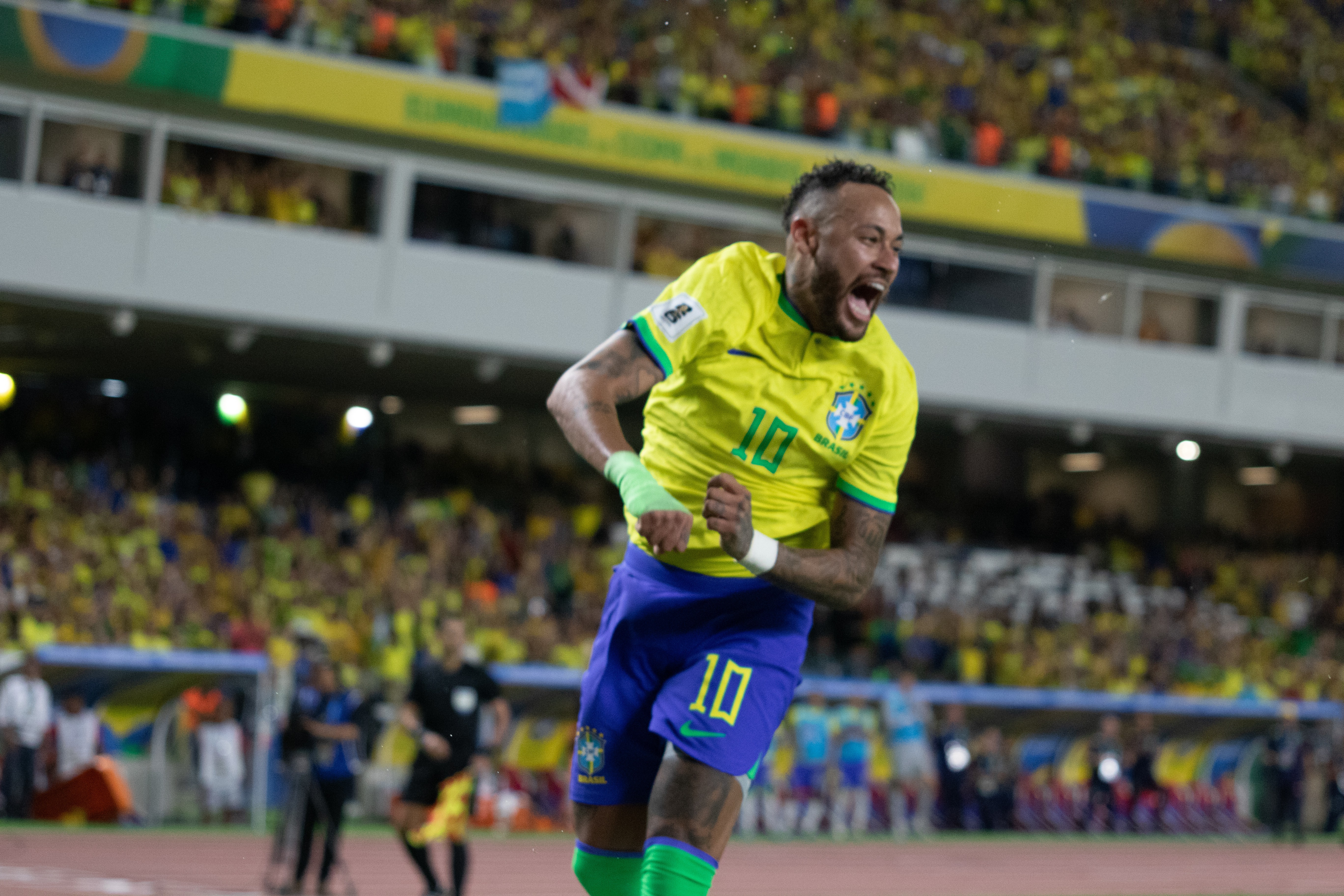 Neymar se tornou maior artilheiro da seleção em jogo no Mangueirão | Ge