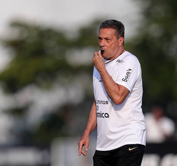 Line-up: Corinthians performs the last training session and leaves no one behind against Botafogo;  See related |  Corinth