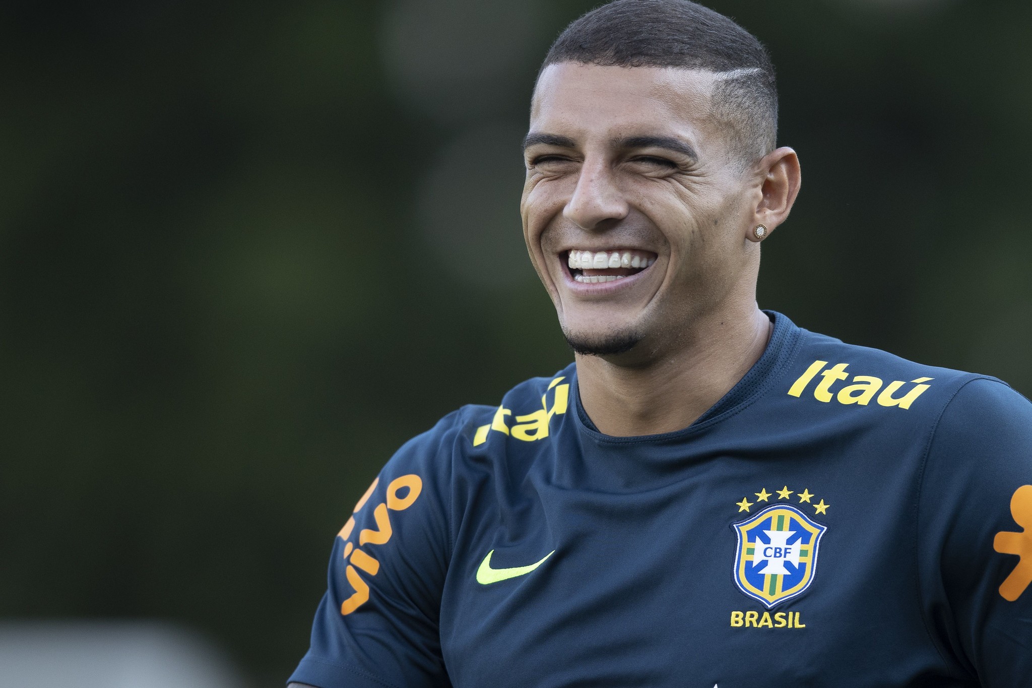 Diego Carlos, Yeboah e outros: os alvos do Vasco a um mês do fim da janela de transferências