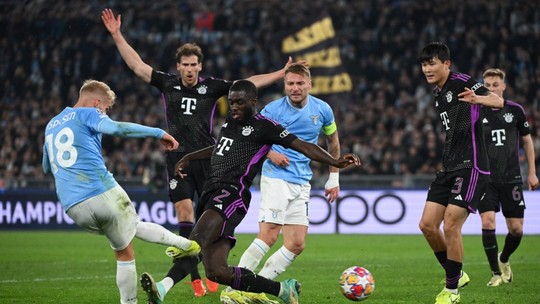 Upamecano sofre racismo nas redes sociais após derrota do Bayern