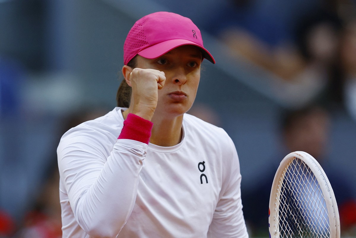 Swiatek vence Sabalenka e fatura o 1º WTA 1000 de Madrid da carreira tênis ge