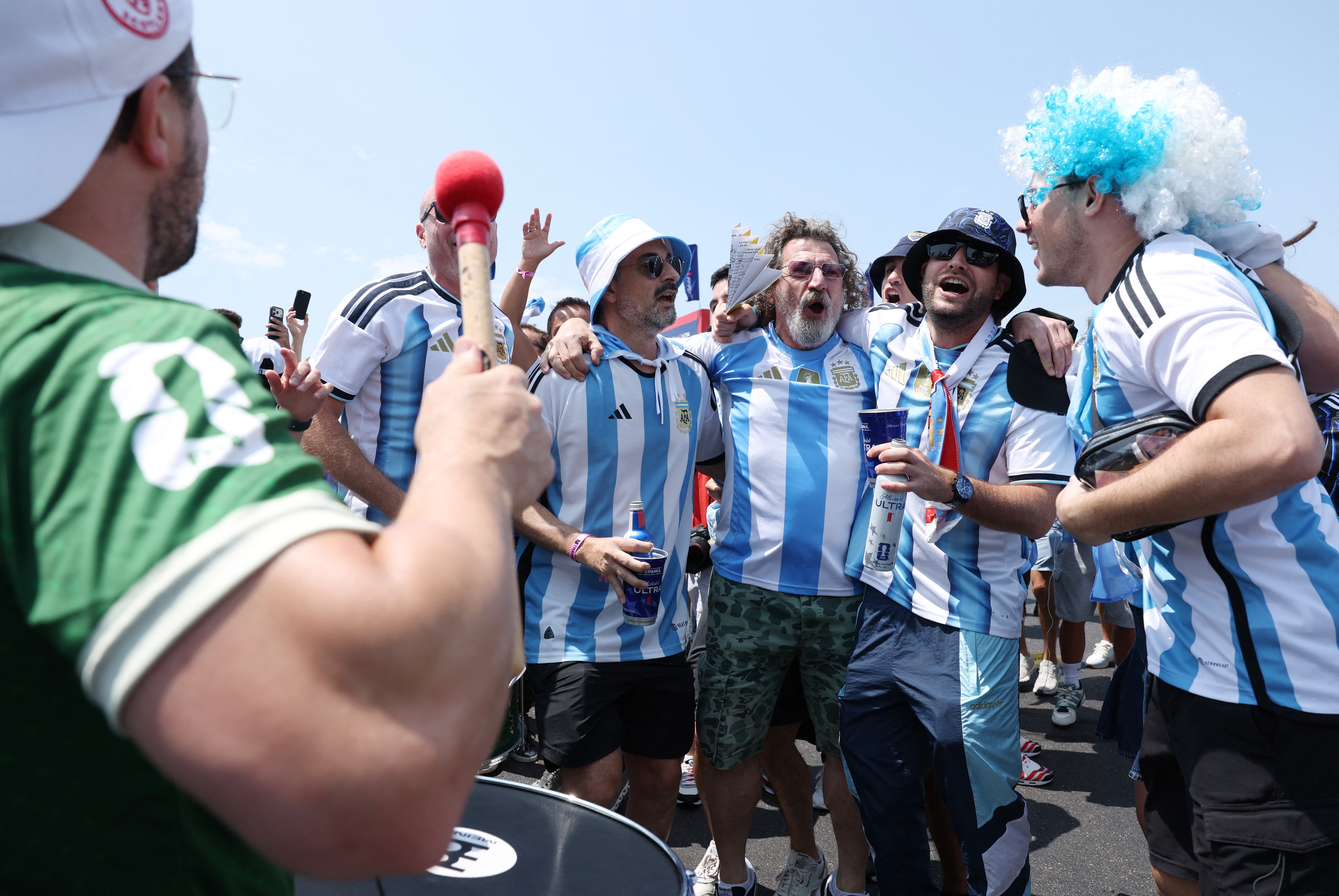 Scaloni repete oito titulares da Argentina na final da Copa de 2022