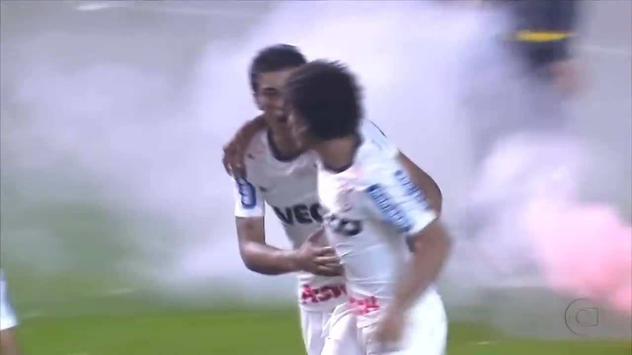 Grêmio consulta situação de Romarinho, ex-Corinthians