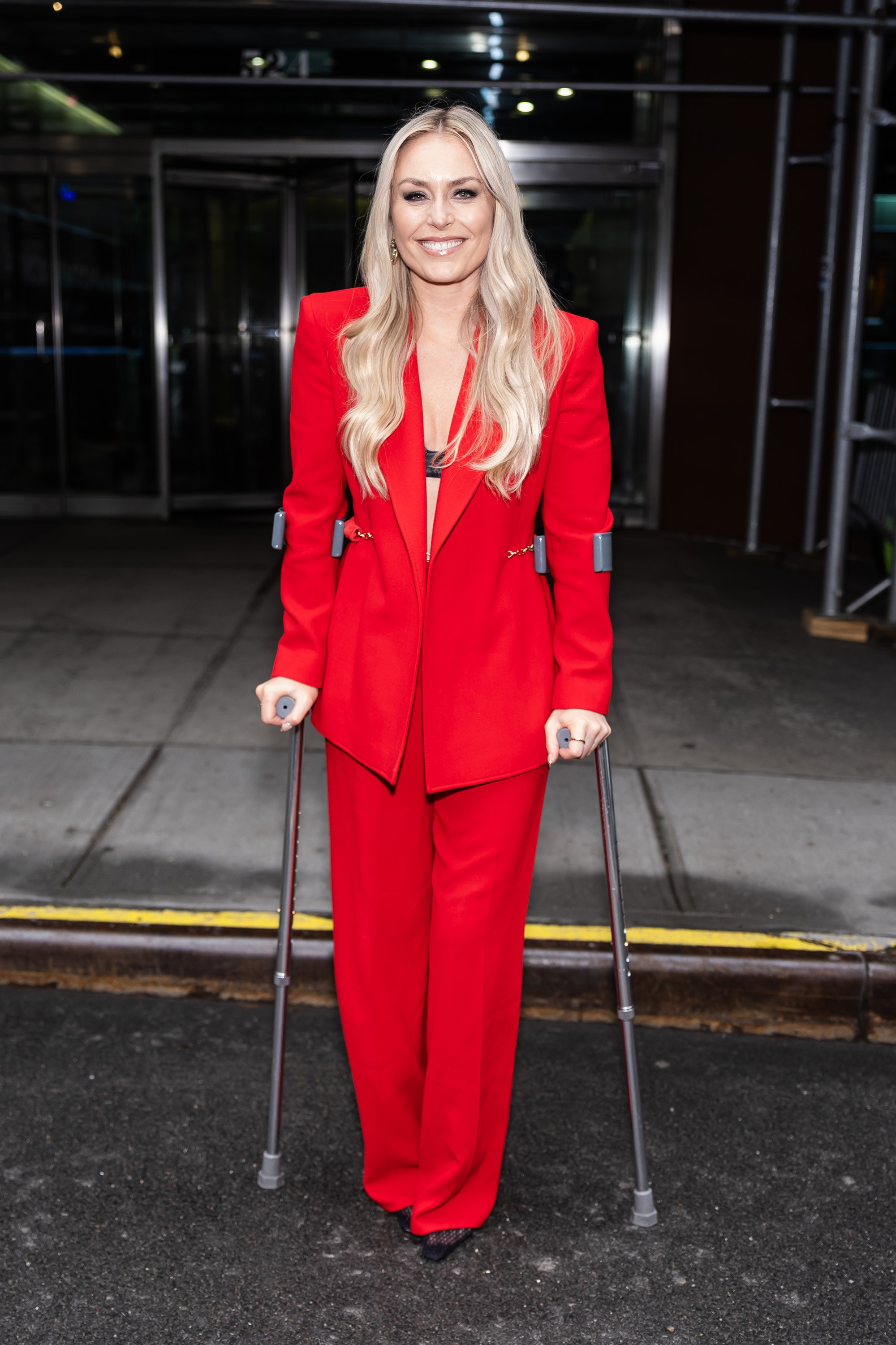 Lindsey Vonn admite possibilidade de aposentadoria após grave acidente em Milão-Cortina 2026
