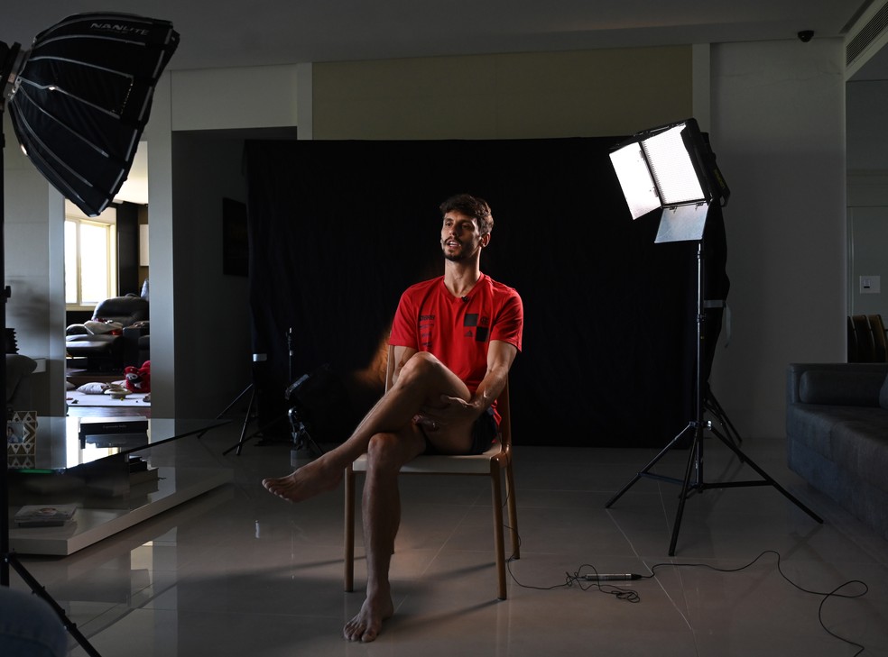 Rodrigo Caio, do Flamengo, em entrevista ao "Abre Aspas" — Foto: André Durão / ge