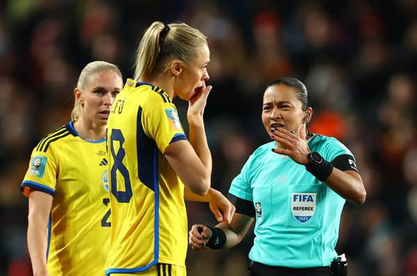 Suecia se queja del árbitro brasileño tras la expulsión del Mundial: «Enojada» |  Copa del Mundo Femenina