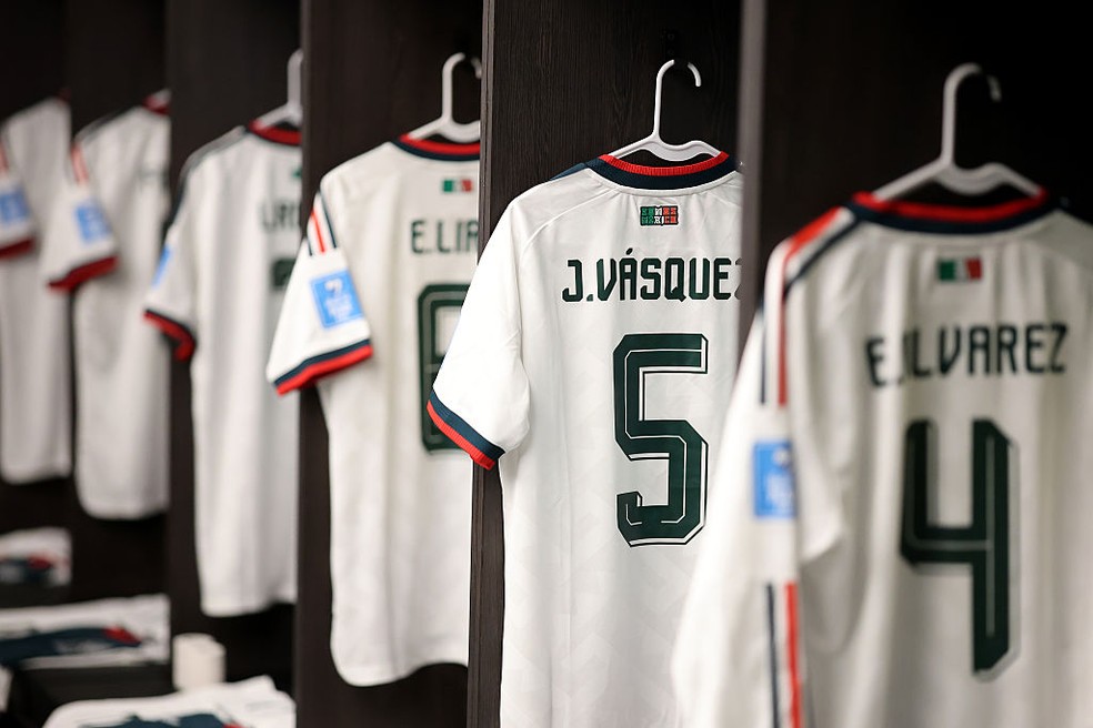 Modelo branco da Camisa do México na Copa do Mundo 2026