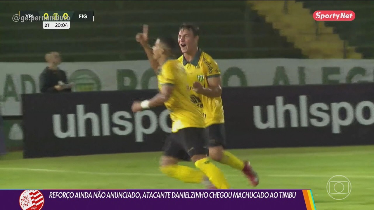 Hélio explica vinda de atacante lesionado para o Náutico: "Se não tivesse o problema, não viria"