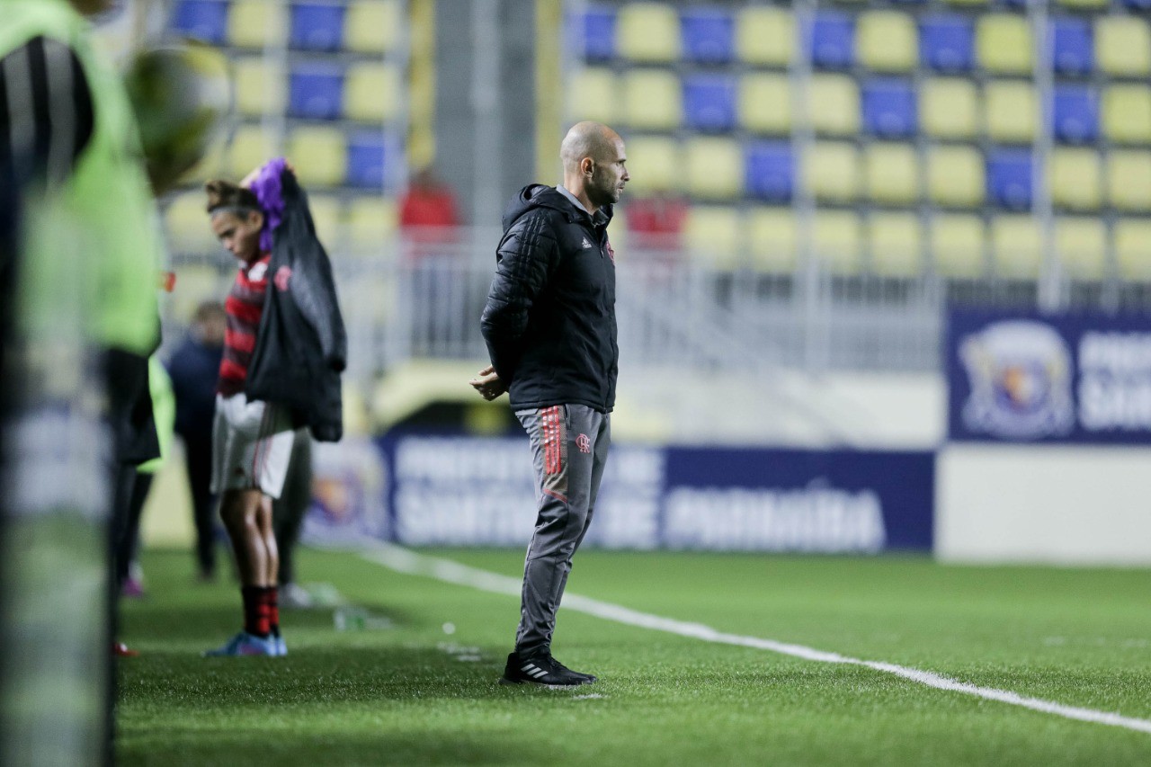 Celso Silva assume comando do futebol feminino do Flamengo