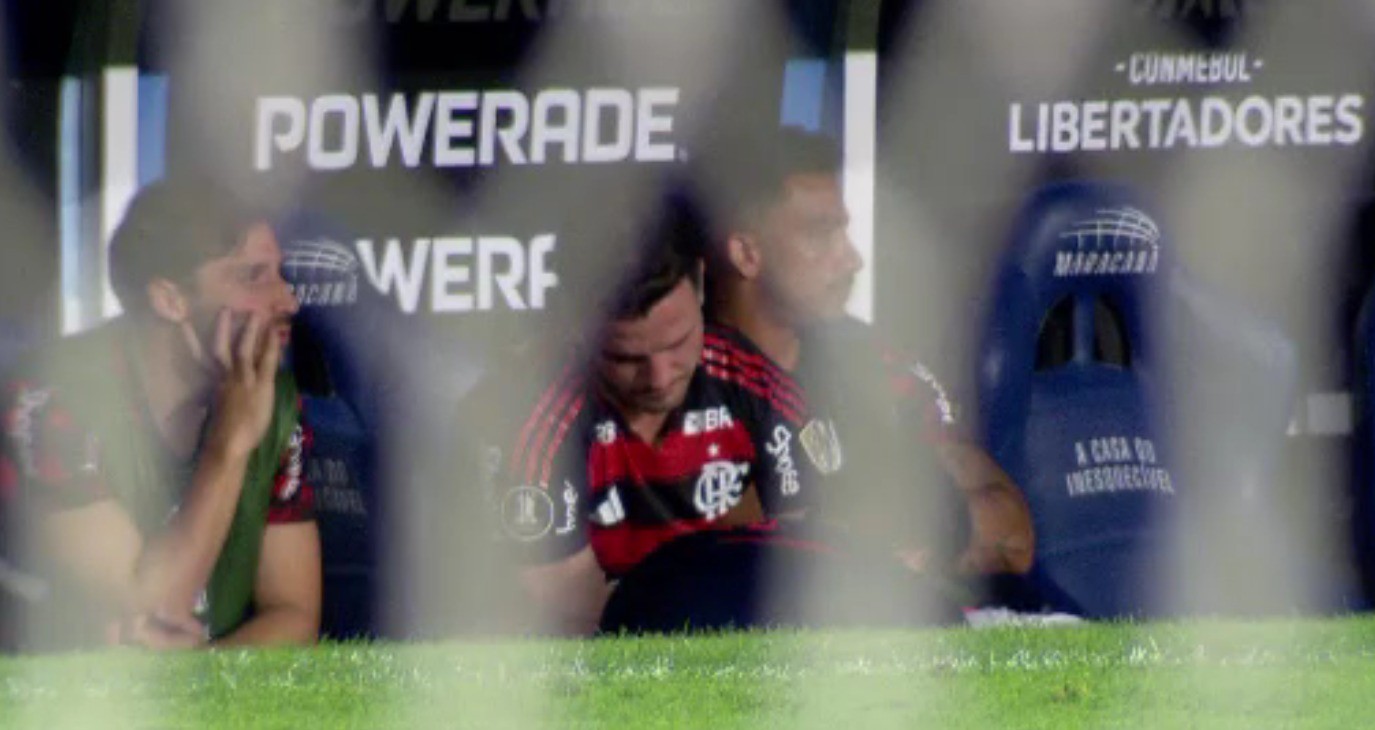 Vasco x Flamengo: Dúvida com De La Cruz e volta de Alex Sandro agitam a escalação rubro-negra