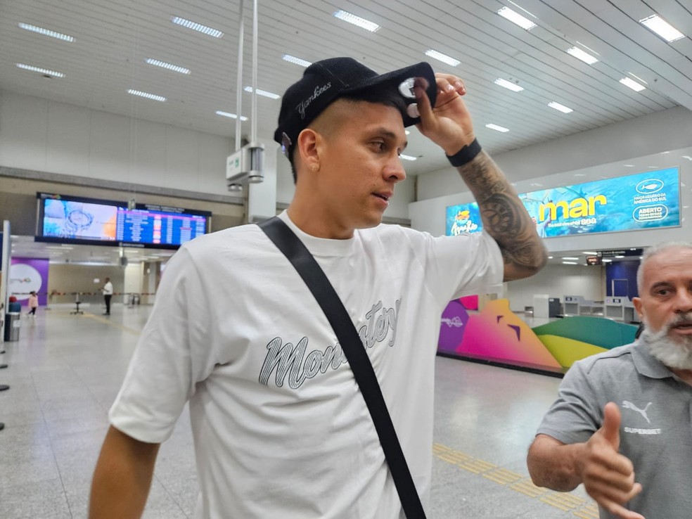 Julián Millán chega ao Rio para reforçar o Fluminense na temporada 2026