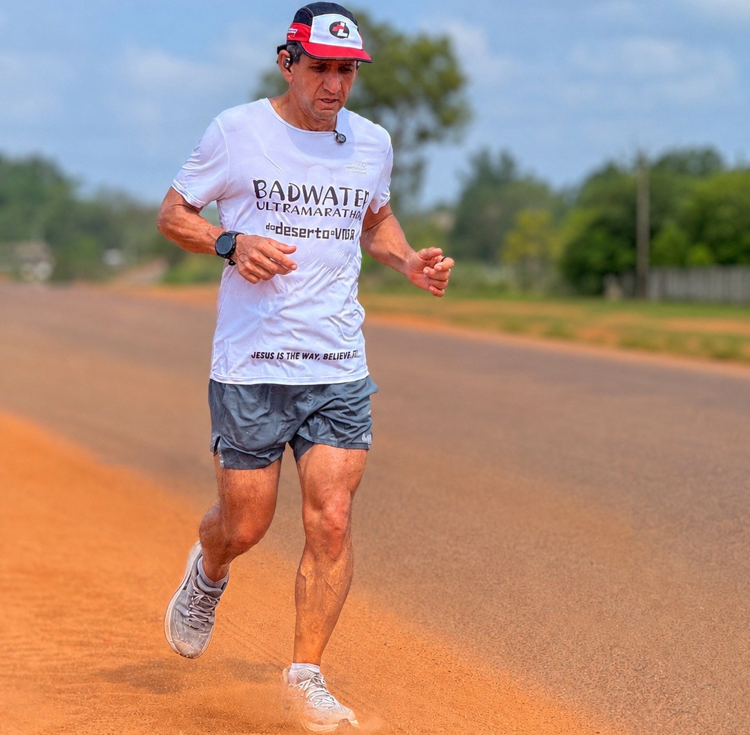 Ultramaratonista mapeia percurso e planeja correr 7.500 km para cruzar o Brasil