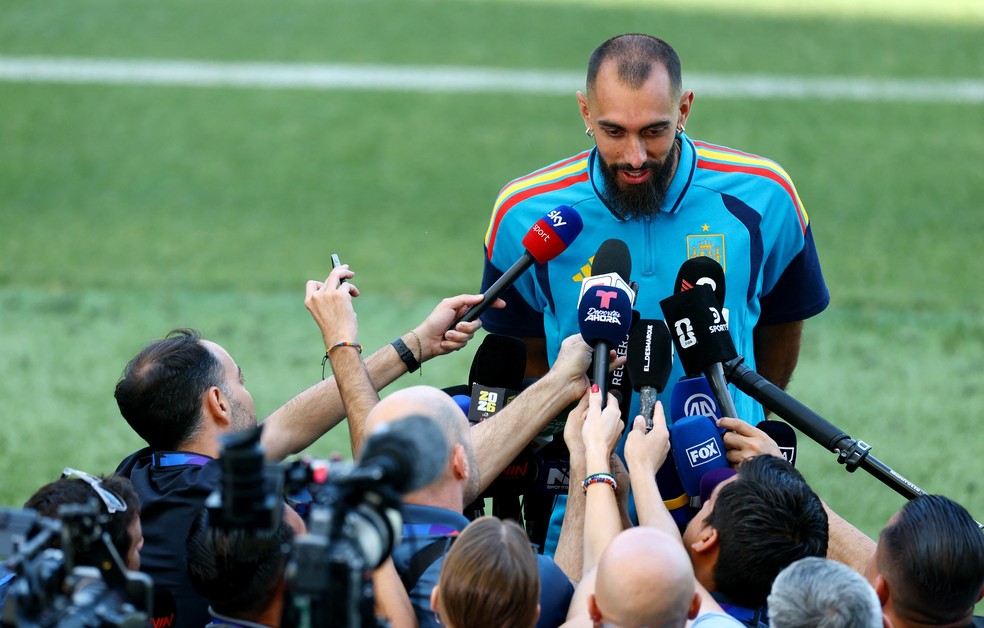 Borja Iglesias Espanha — Foto: REUTERS/Hannah Mckay