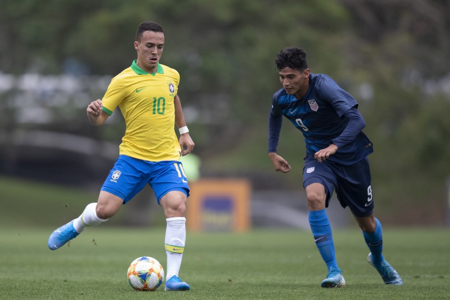 Camiseta - MEU RIVAL, NÃO TEM MUNDIAL - Masculino - Resenhas da Bola