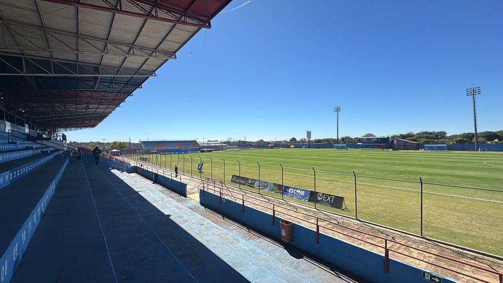 Cianorte e XV de Piracicaba duelam no Albino Turbay