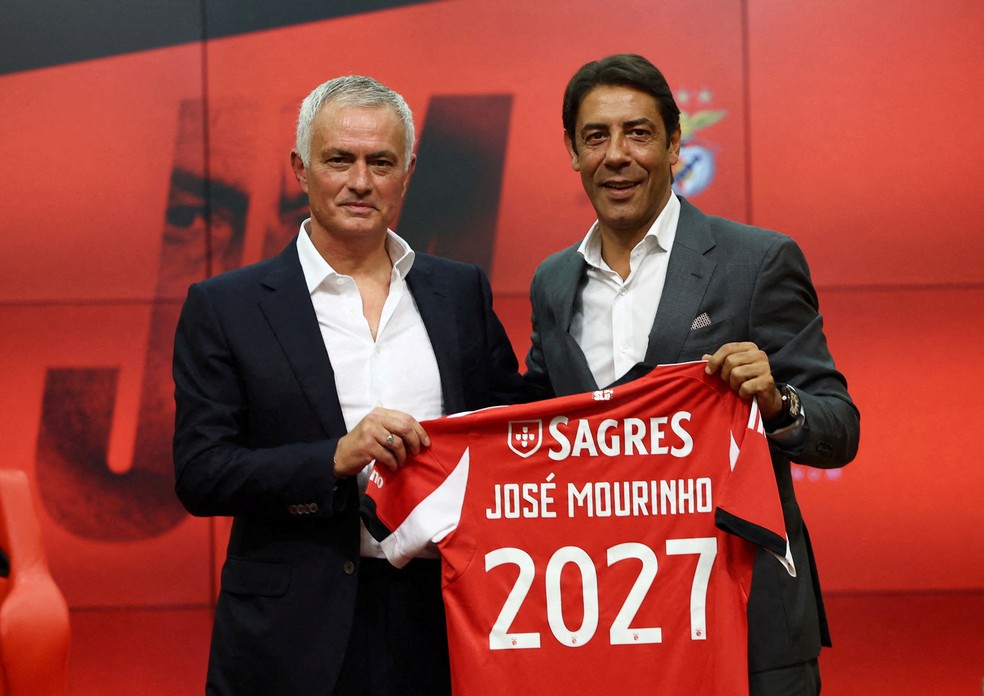 José Mourinho with Benfica President Rui Costa