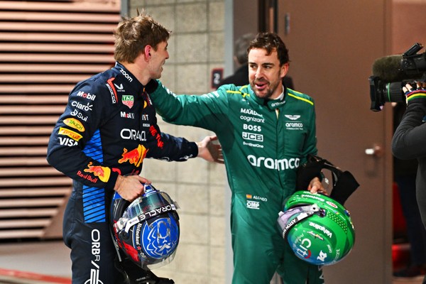 Aston Martin Racingドライビングシューズ　SIZE∶EU42 gettyimages-2186592238.jpg