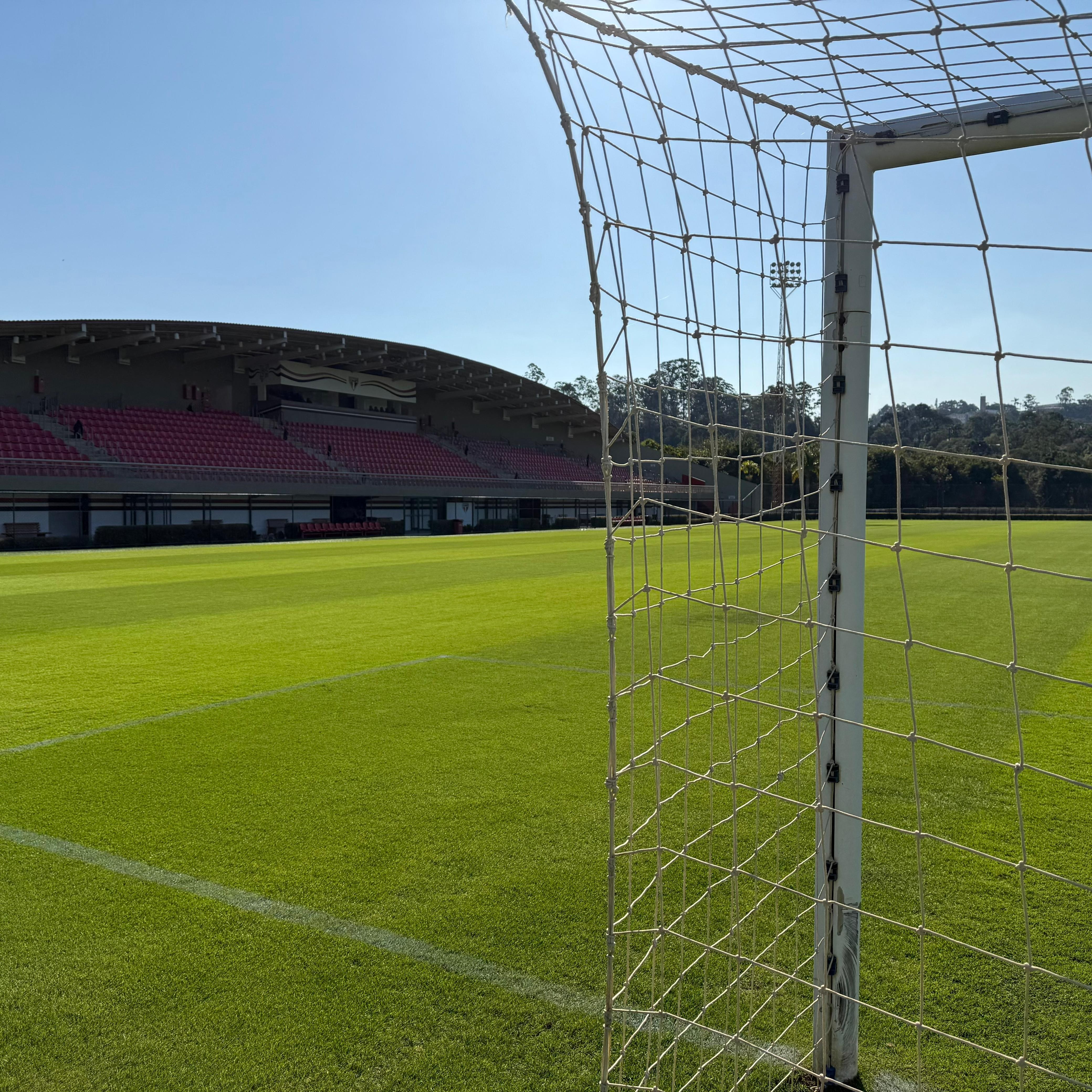 São Paulo x Santos pelo Brasileirão Feminino: onde assistir ao vivo e horário