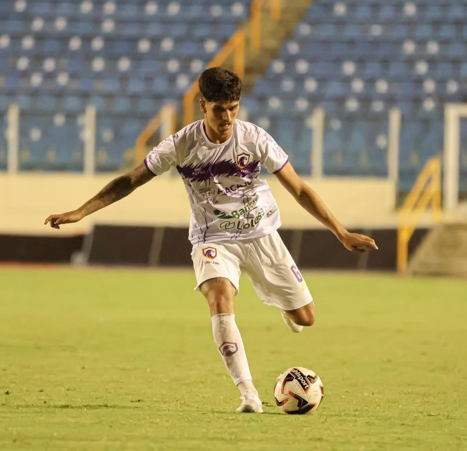 Bandeirante contrata o lateral-esquerdo Marcinho | Ge