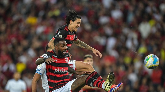 Cartola na seleção: Gato Mestre revela qual convocado mais pontua e qual vive a melhor fase - Foto: (Thiago Ribeiro/AGIF)