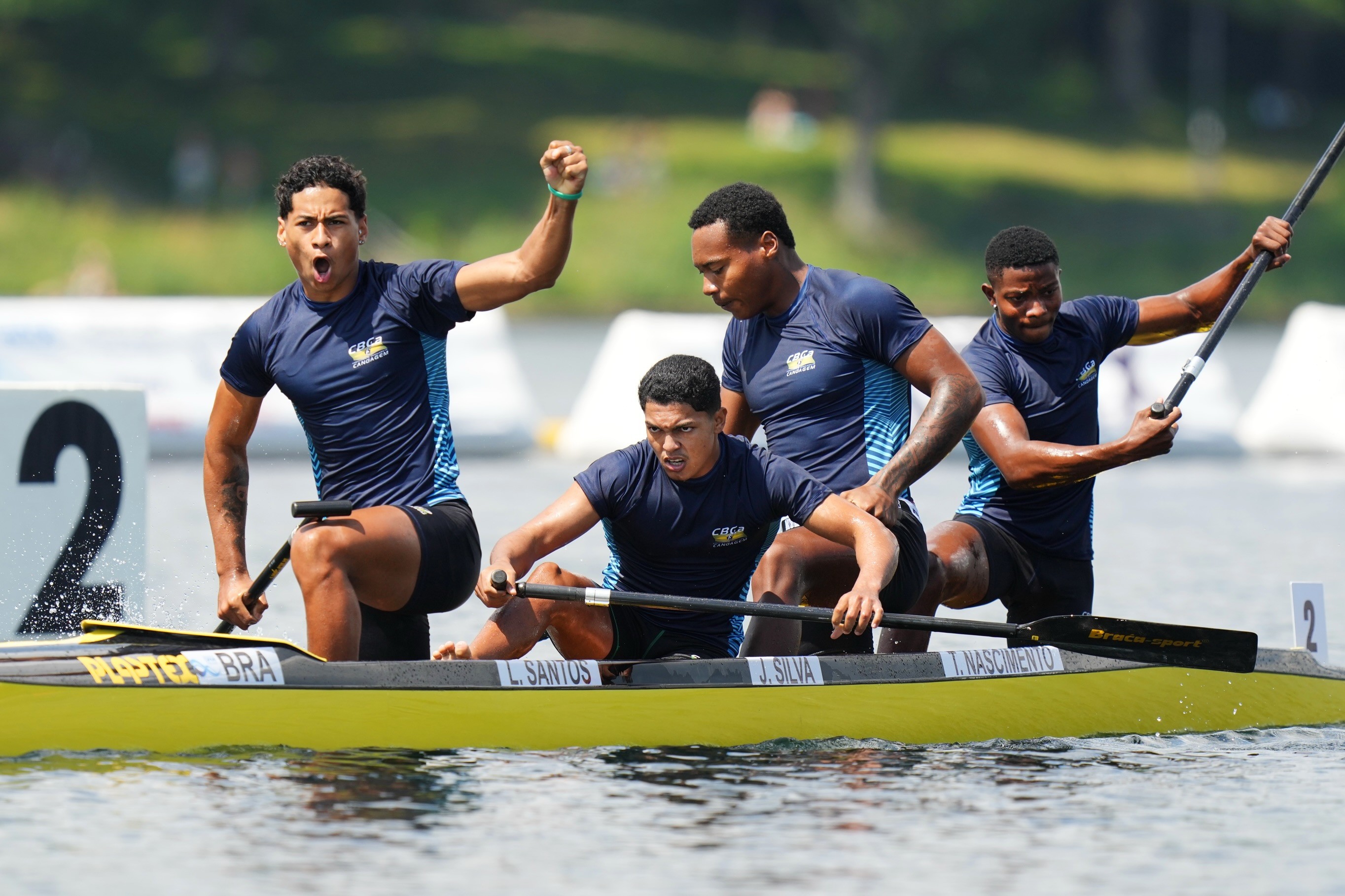 Piauiense conquista ouro no Mundial de Canoagem Sub-23 e ajuda Brasil a vencer prova no Canadá