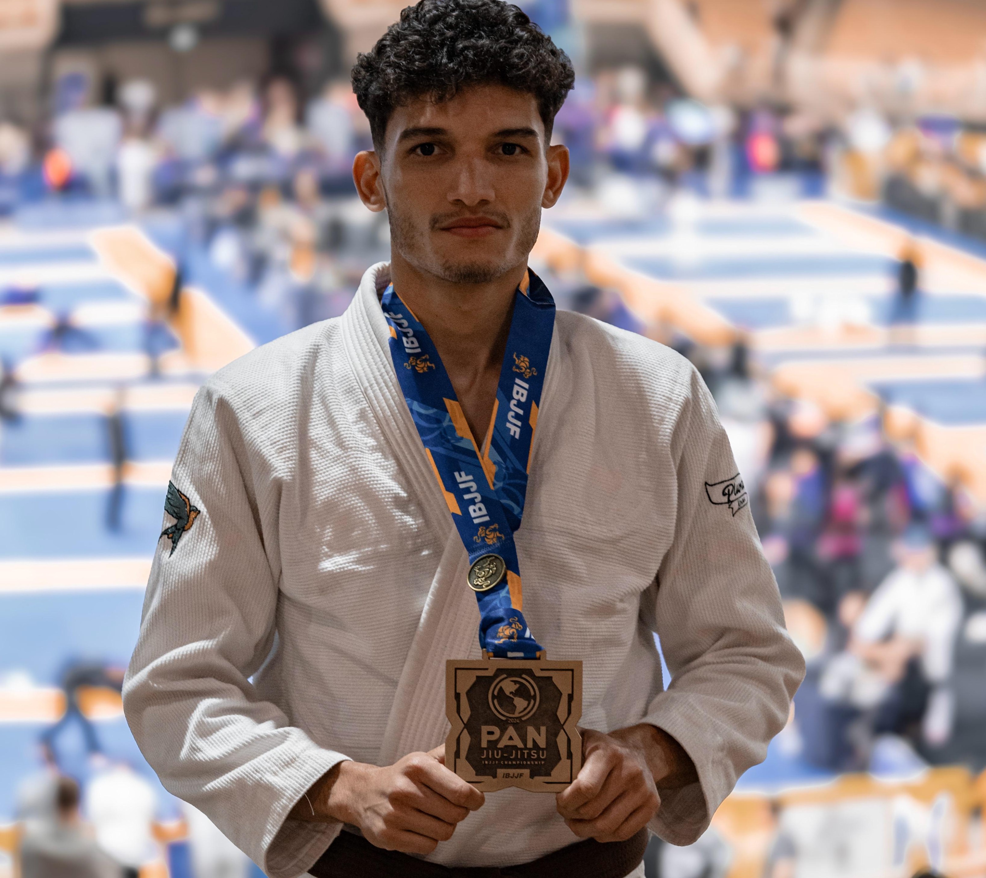Andrew Cardoso conquista bronze no Pan-Americano de Jiu-jitsu nos EUA