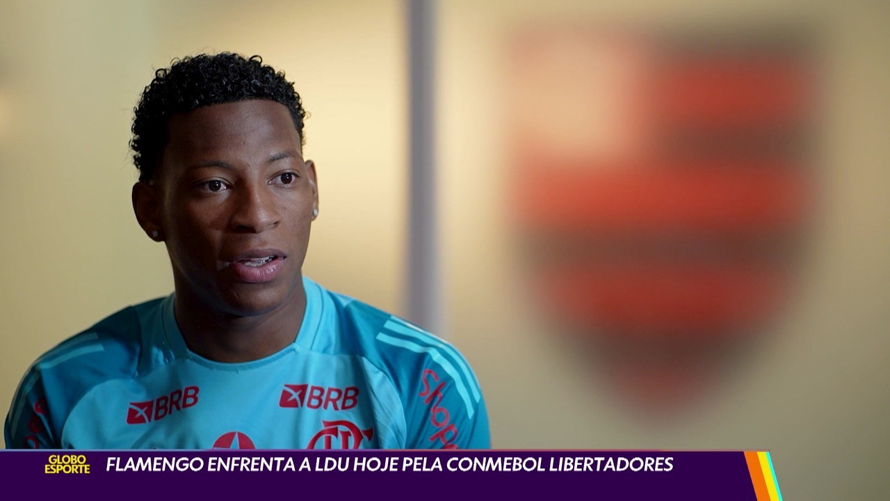 Plata cortado de LDU x Flamengo por lesão no joelho; escalação atualizada.